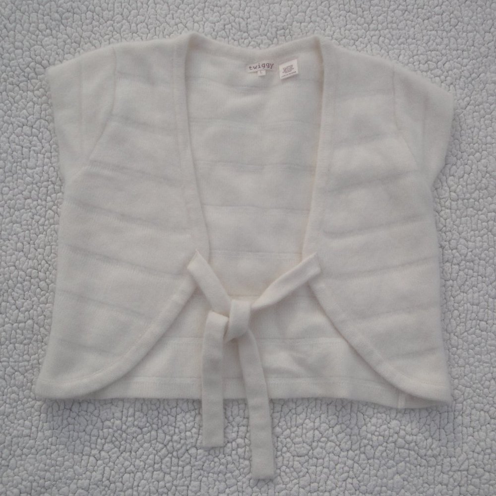 Twiggy Angora Blend Cropped Tie Front Sweater Capelet Size L